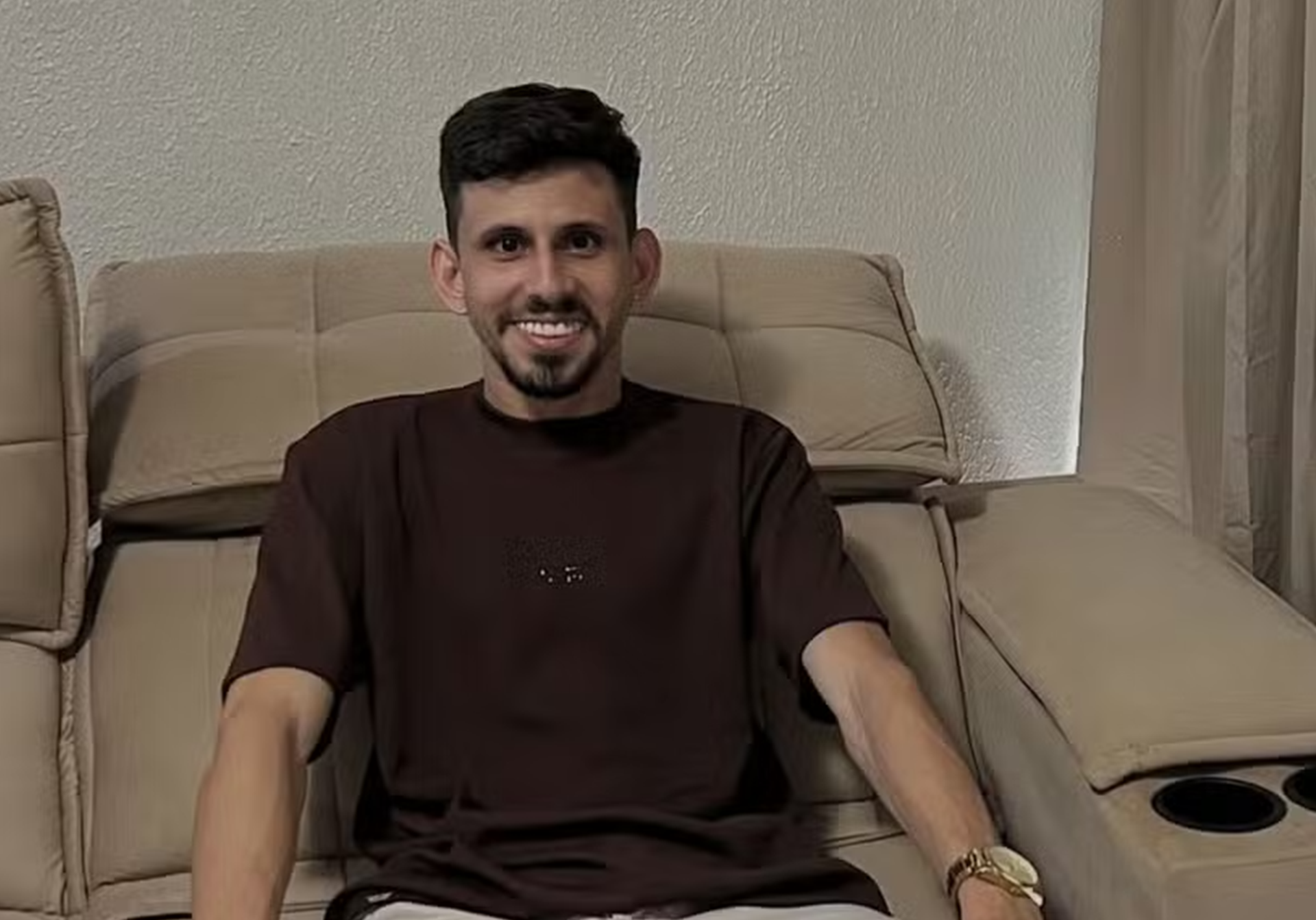 Aluno Suspeito de matar professora a facadas dentro de faculdade em Porto Velho